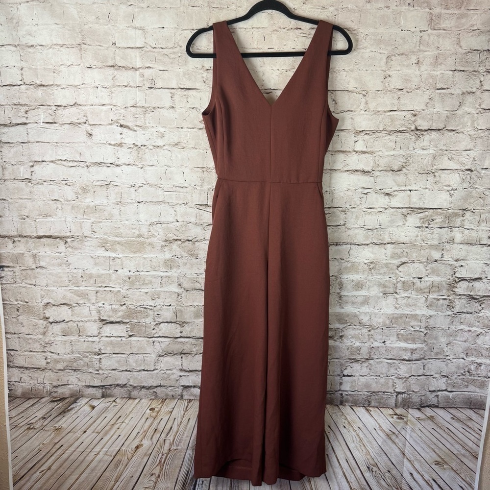 Wilfred Aritzia Size 4 Encoulement Jumpsuit Rust Brown Sleeveless Cropped V Neck